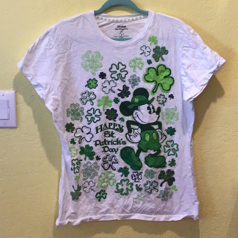 Disney Happy St. Patrick’s Day Shirt XL Mickey Mouse Four Leaf Clover